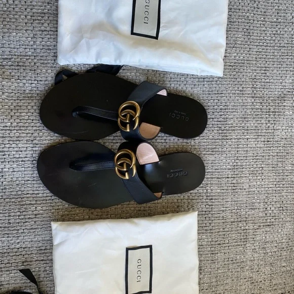 Authentic Gucci double G thong sandals - Picture 5 of 5